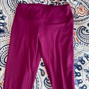 Pomegranate colored leggings